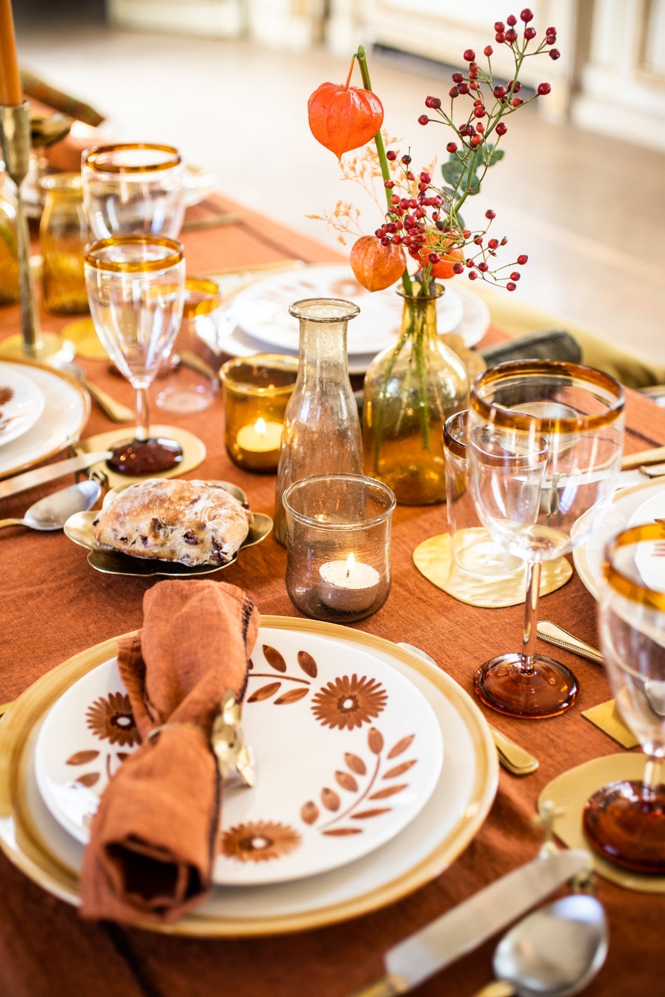 Set of 4 Ina stemmed glasses