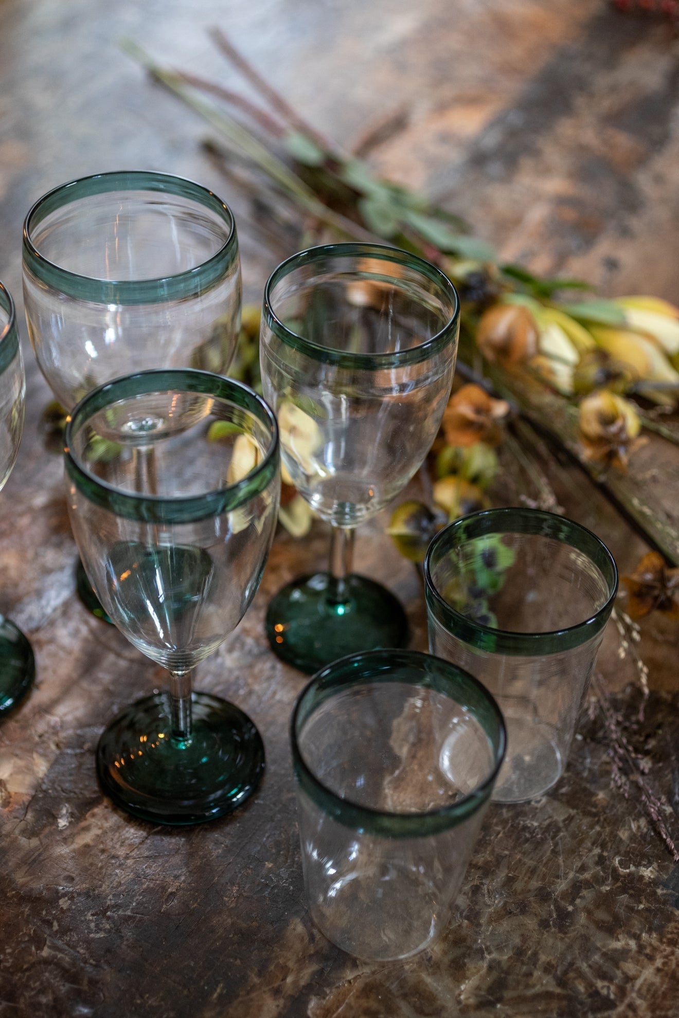 Set of 4 Ina stemmed glasses