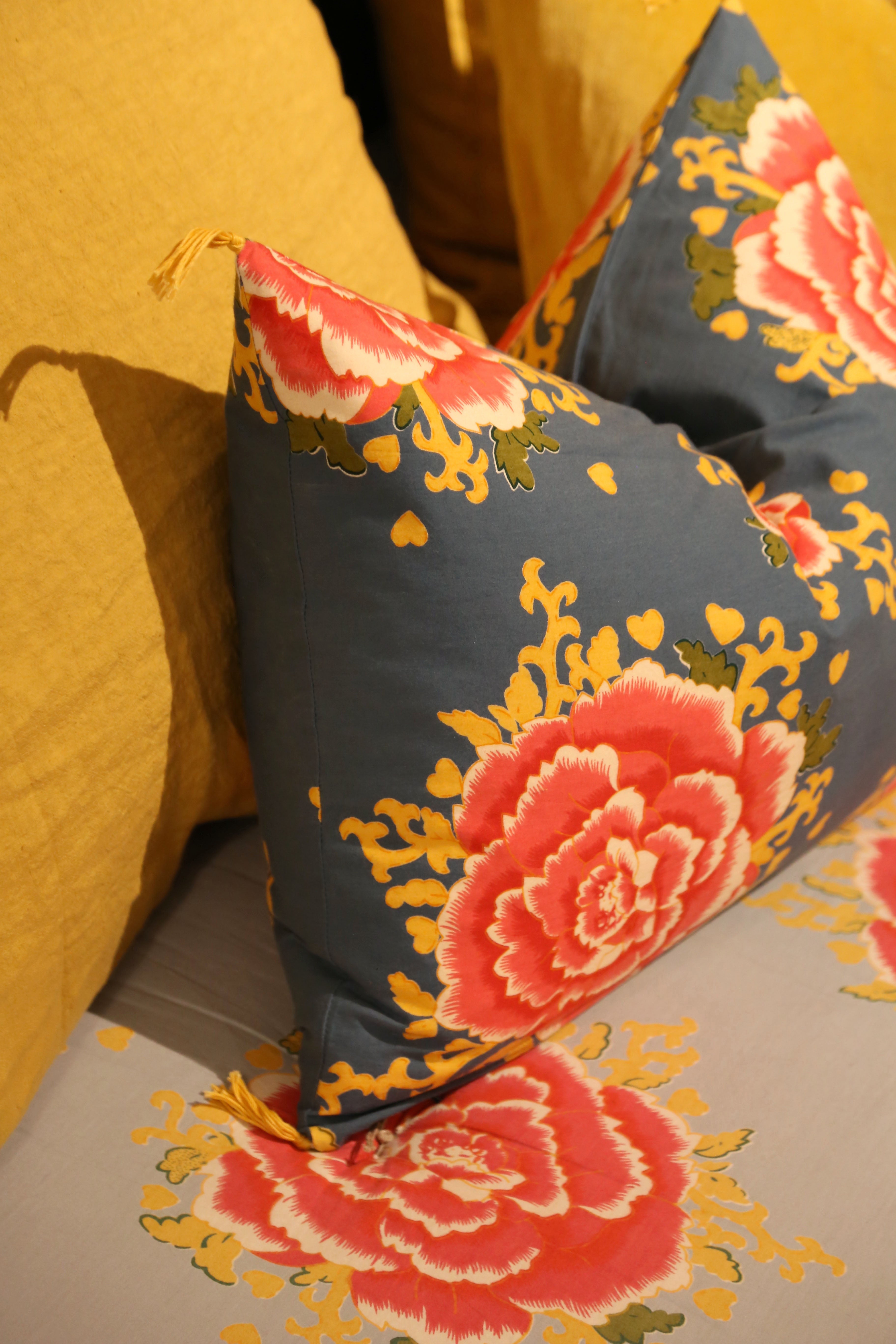 Liao cushion cover