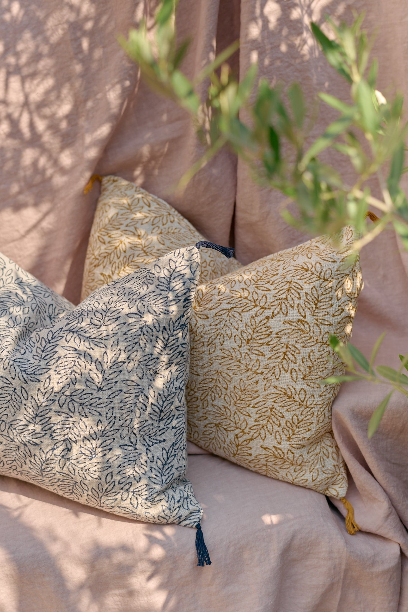 Willow cushion cover