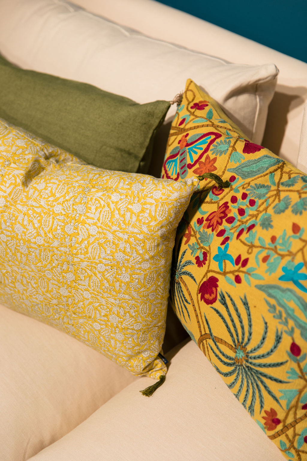 Tulipan cushion cover