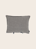 Small cushion cover, Thread by Thread