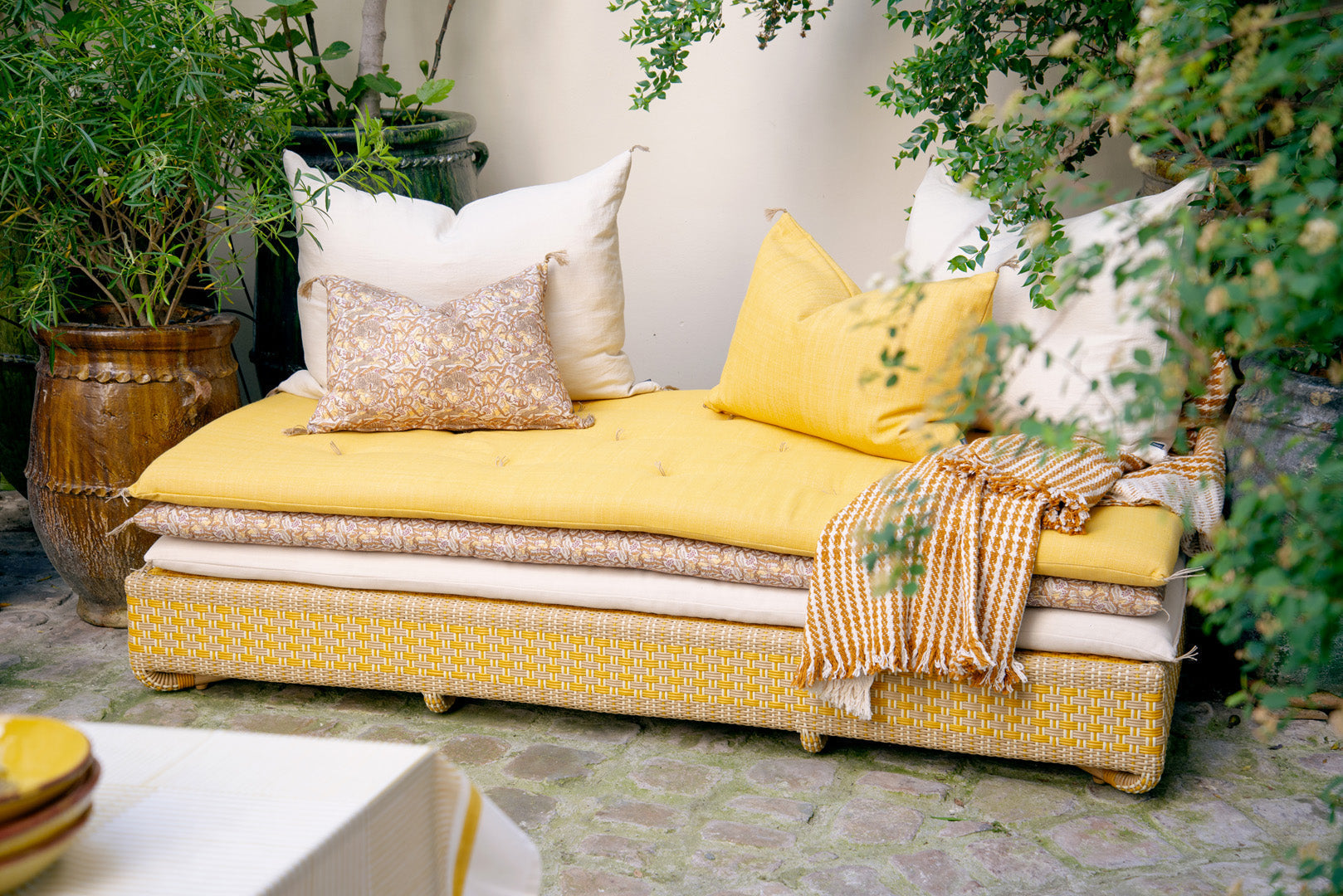 Princess outdoor sofa in Paris