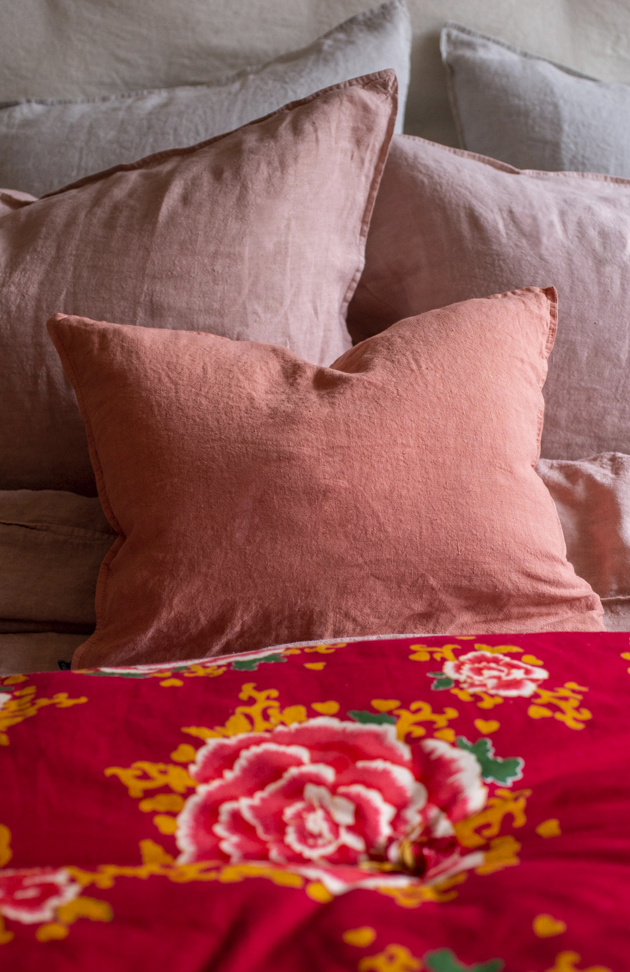 Selena small cushion cover