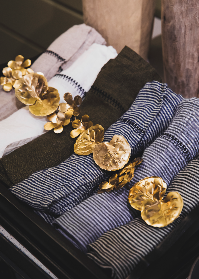 Floria napkin ring