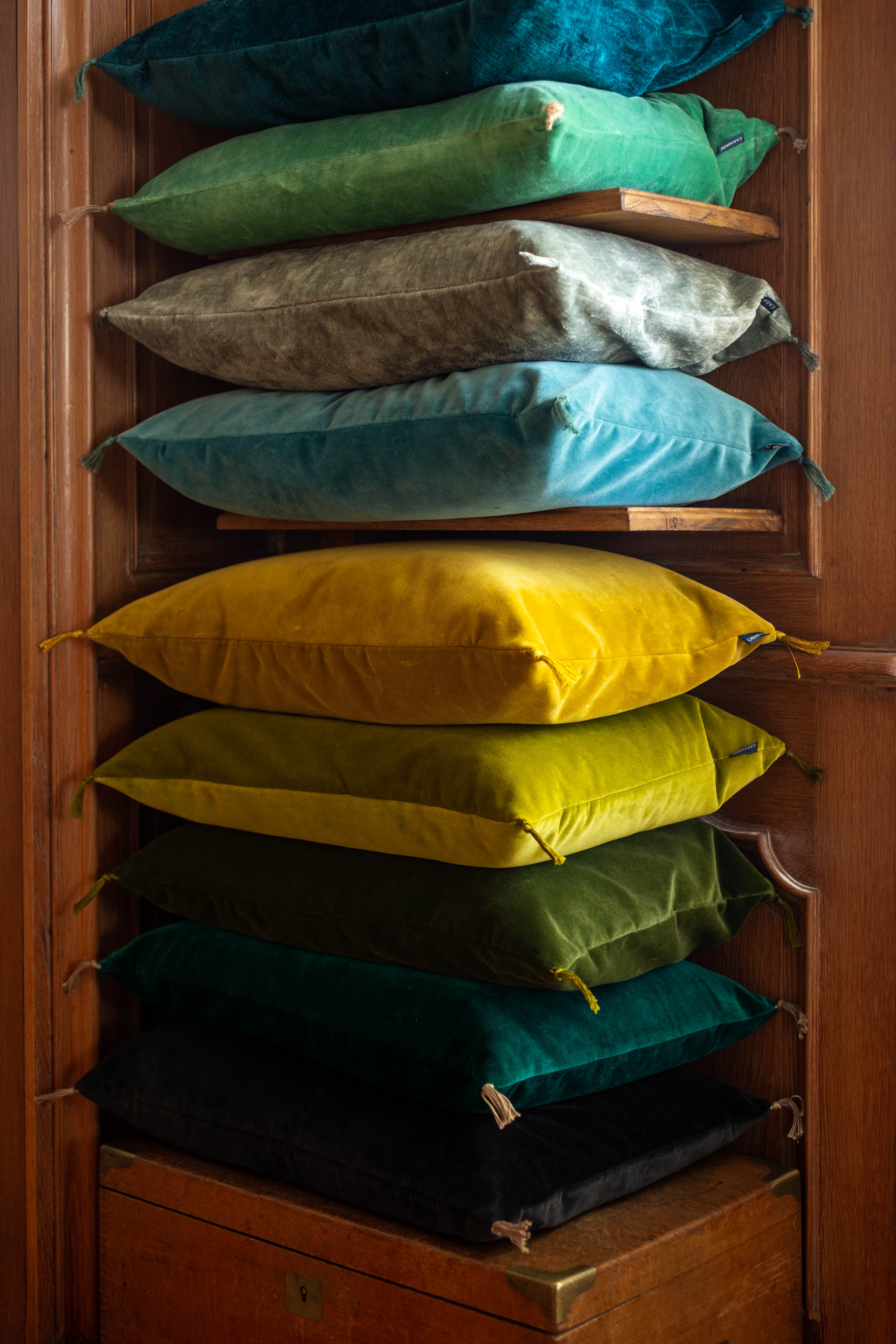 Vellino cushion cover