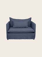 Loveseat Holi