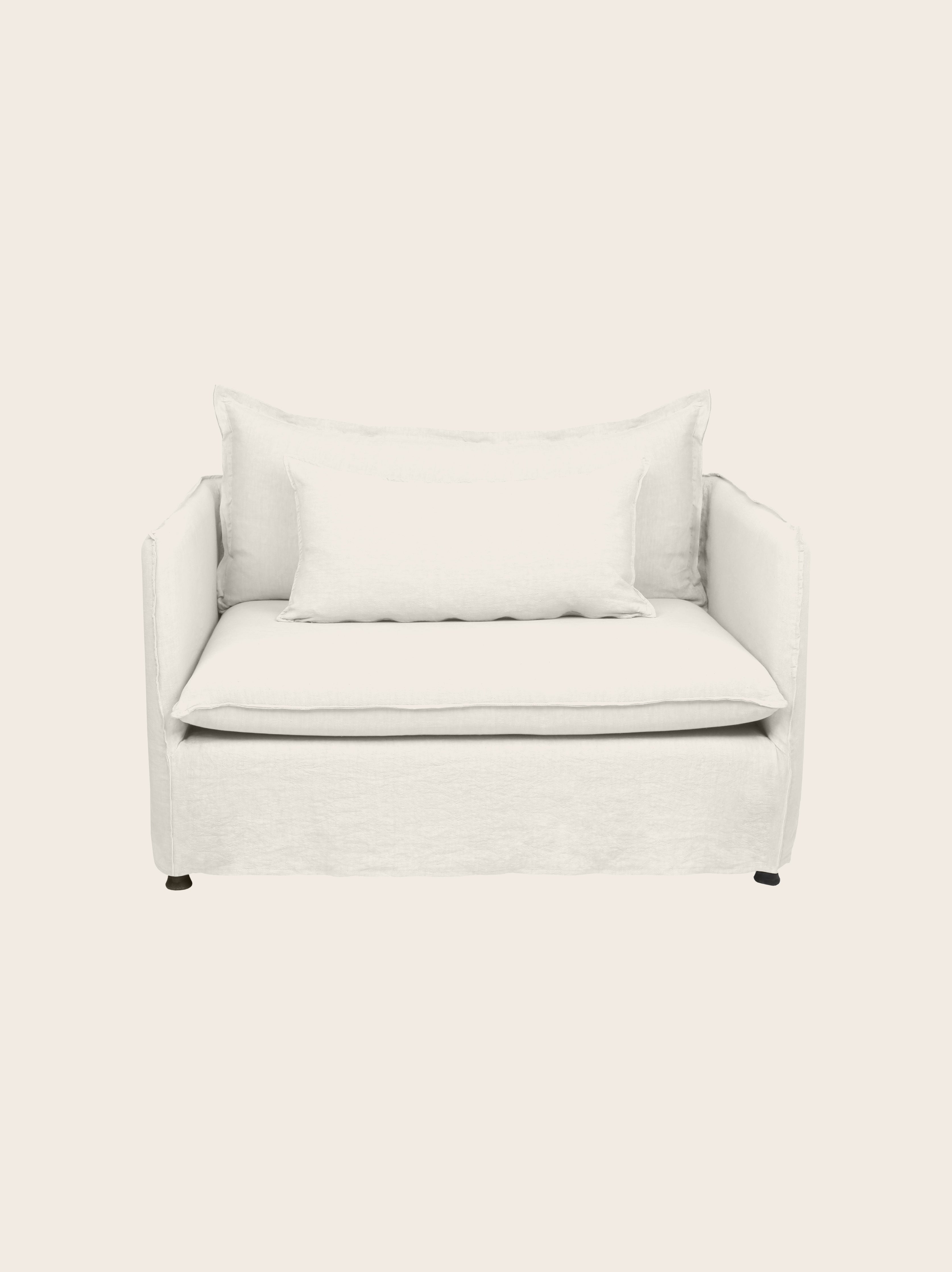 Loveseat Holi