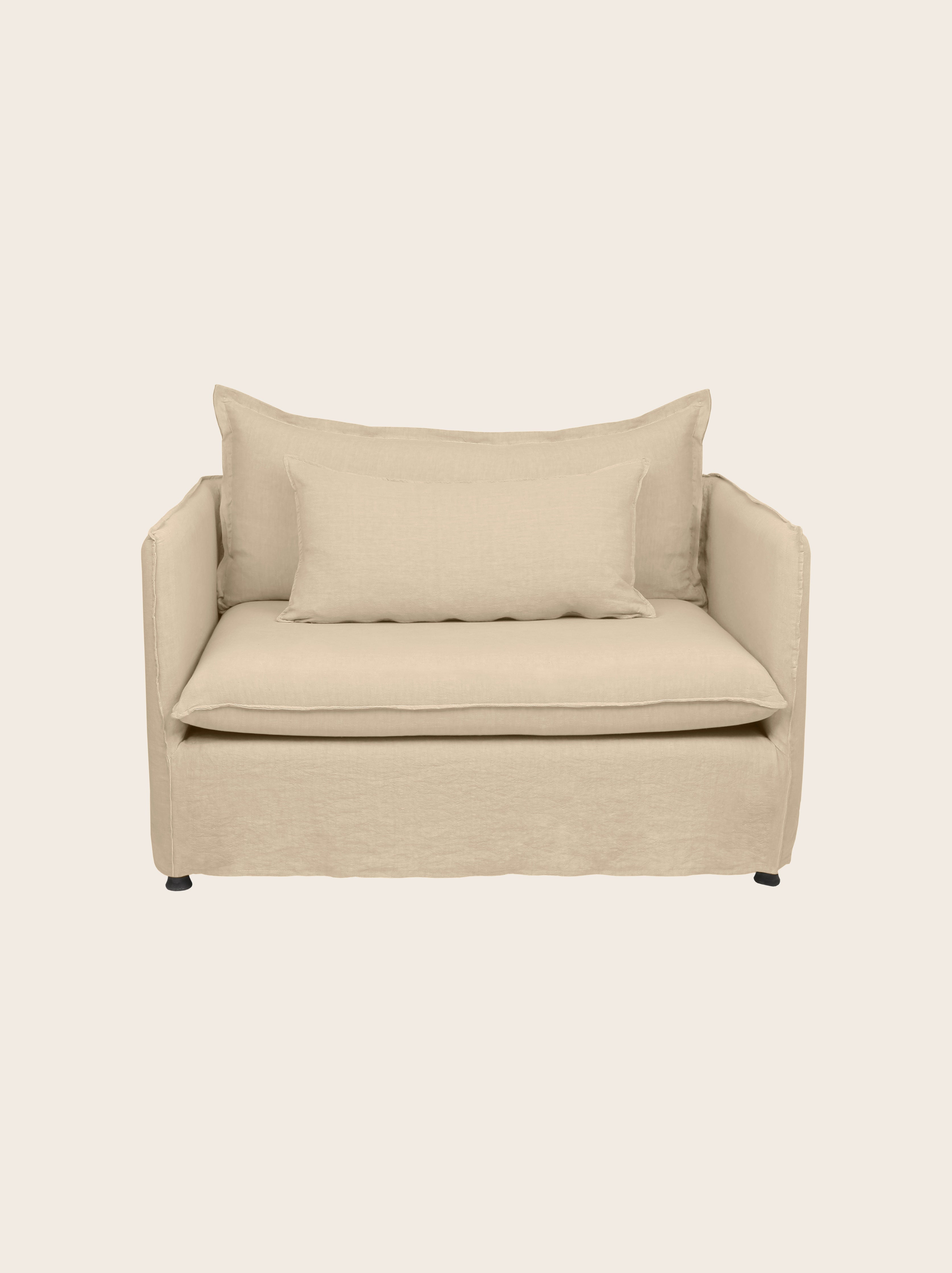 Loveseat Holi