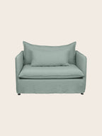 Loveseat Holi