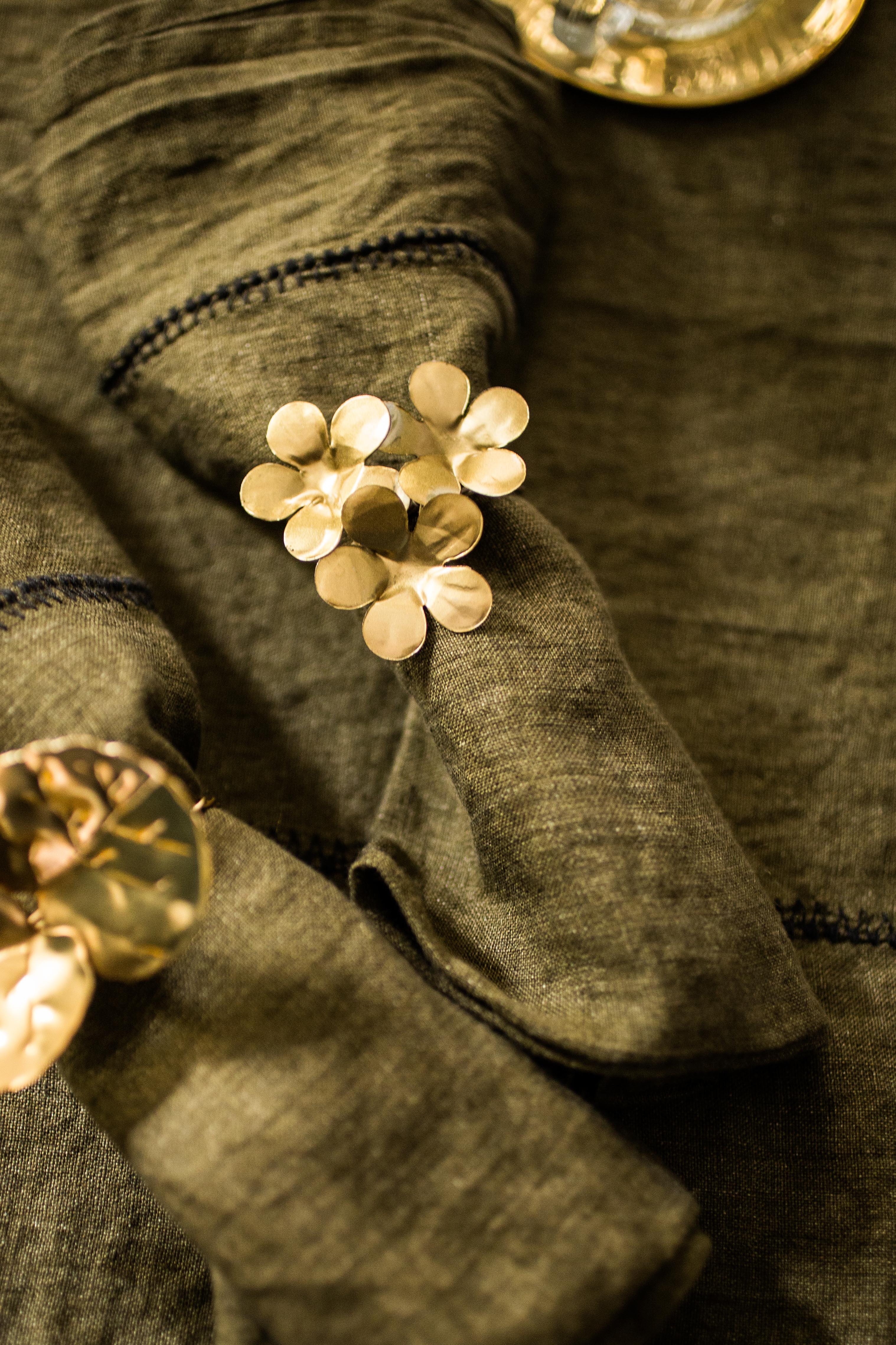 Floria napkin ring