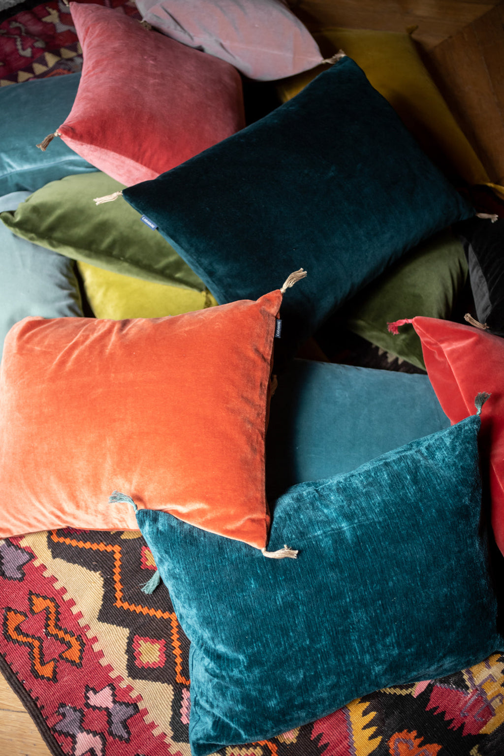 Washed velvet cushion cover