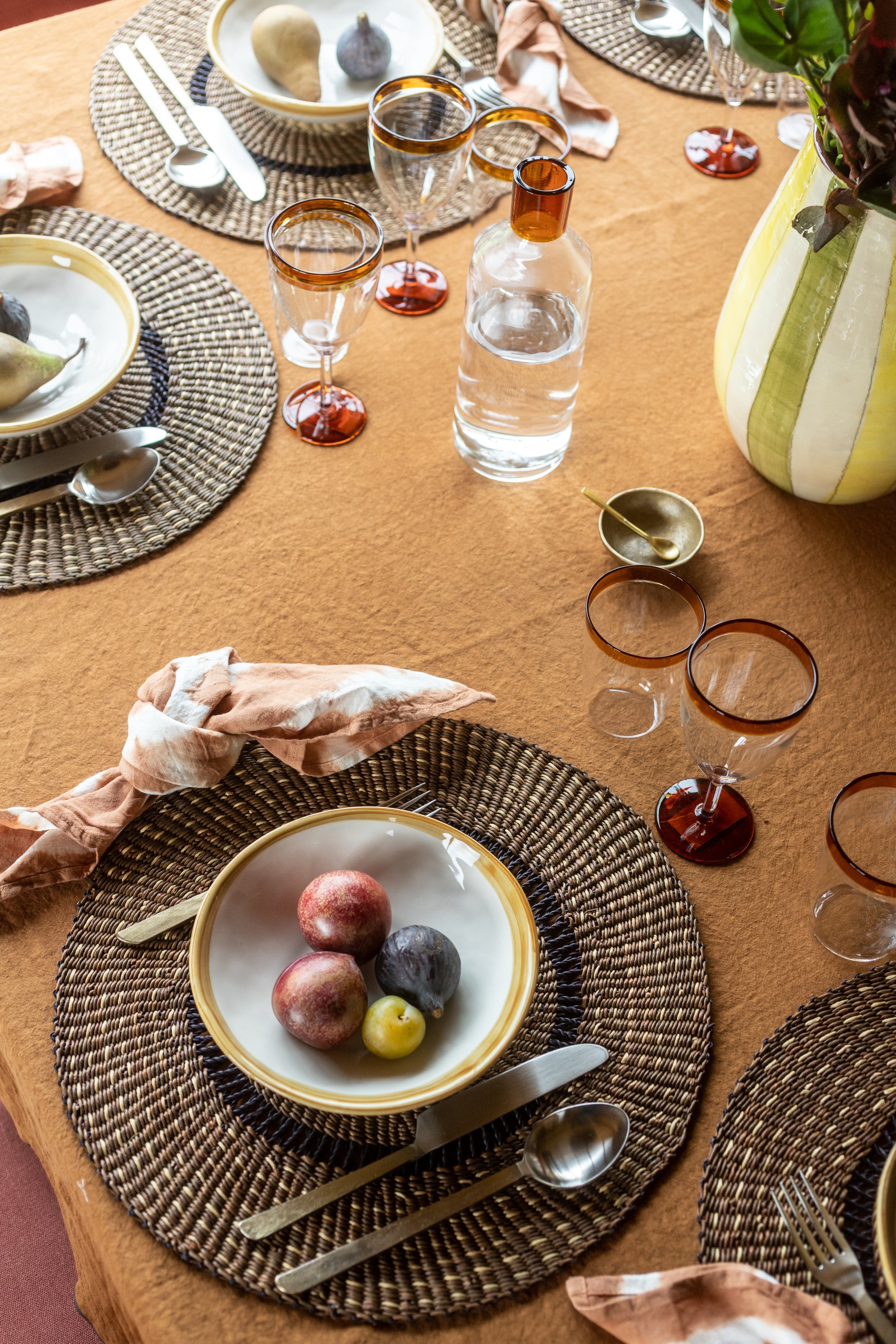 Set of 4 Ina stemmed glasses