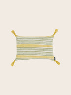 Cushions in voile filled with spelt