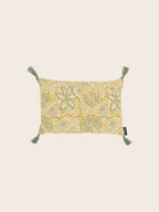 Cushions in voile filled with spelt