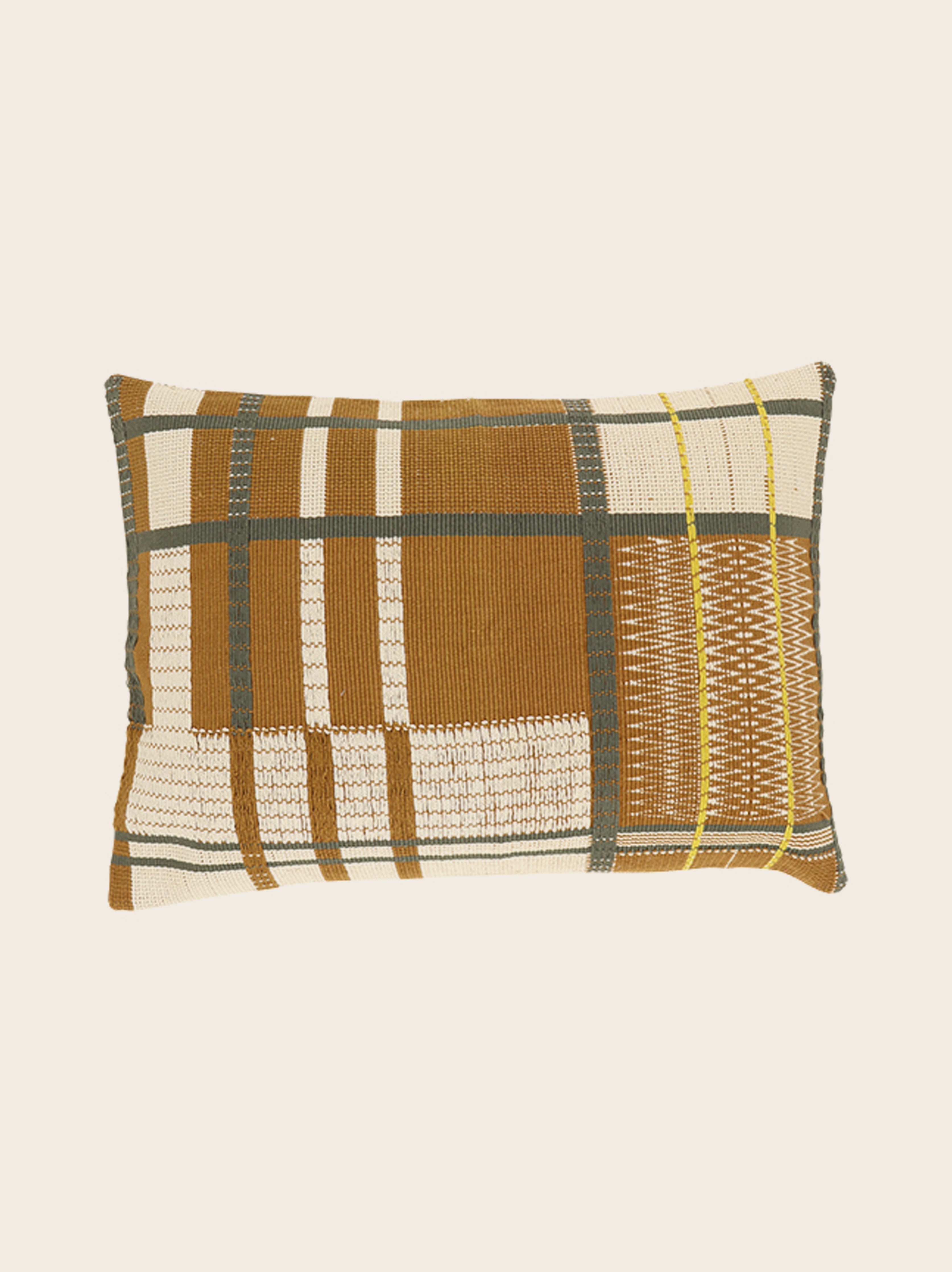 Mulya cushion cover