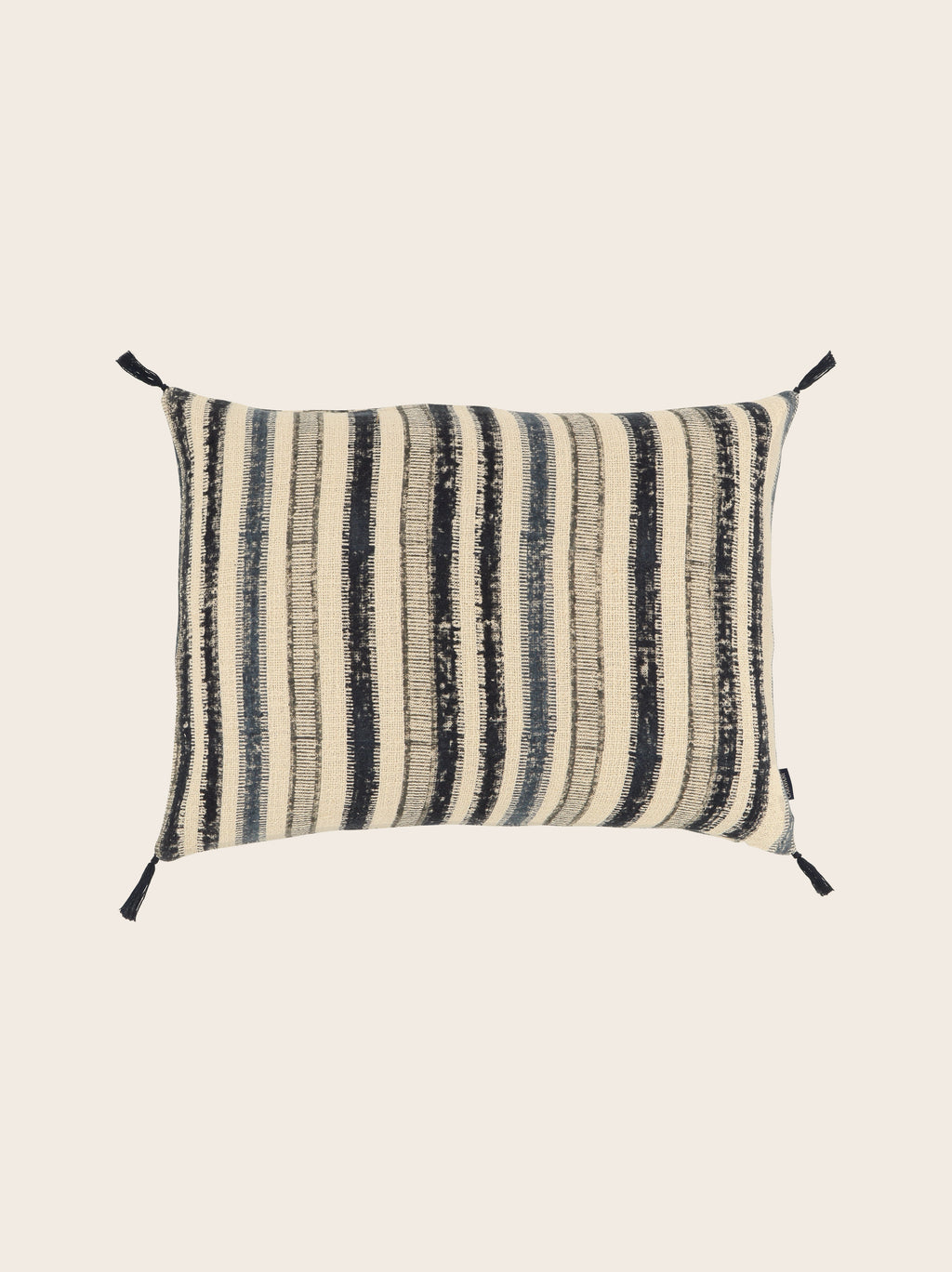 Kormo cushion cover