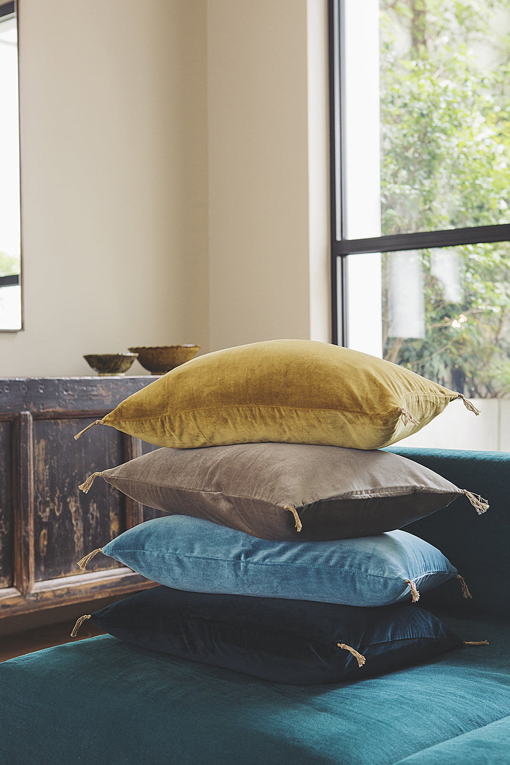 Washed velvet cushion cover