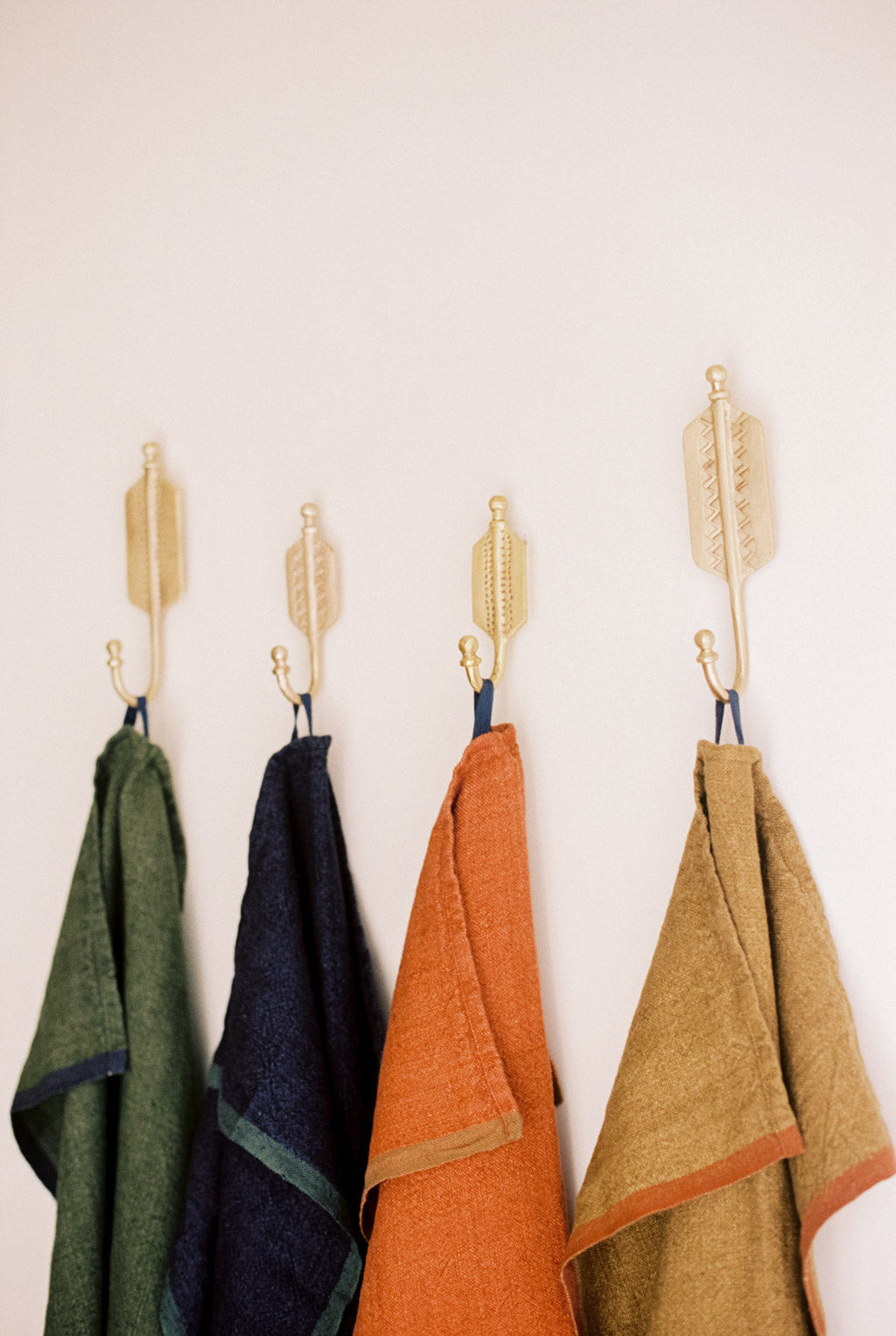 Takao coat rack