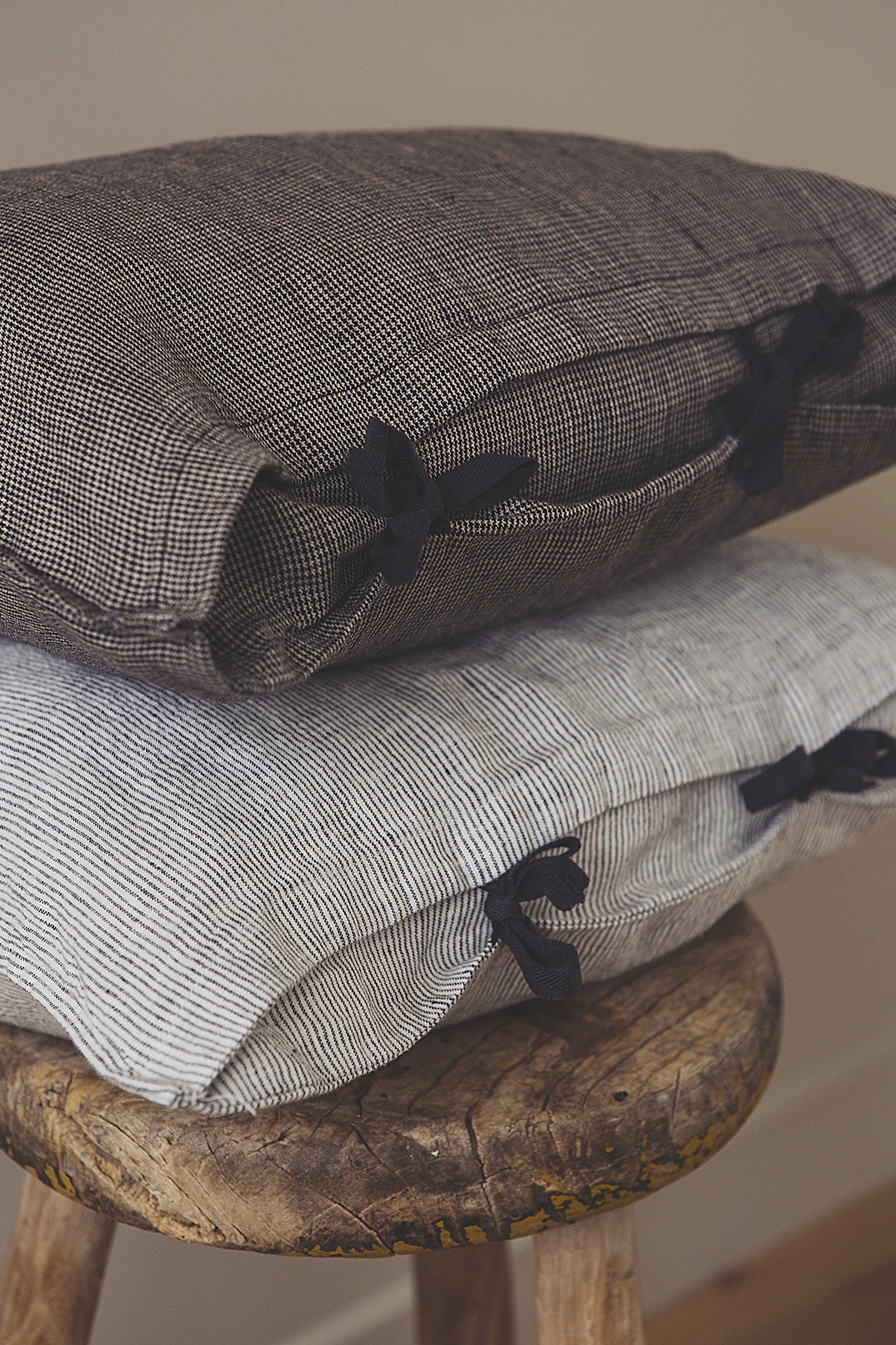 Small cushion cover, Thread by Thread