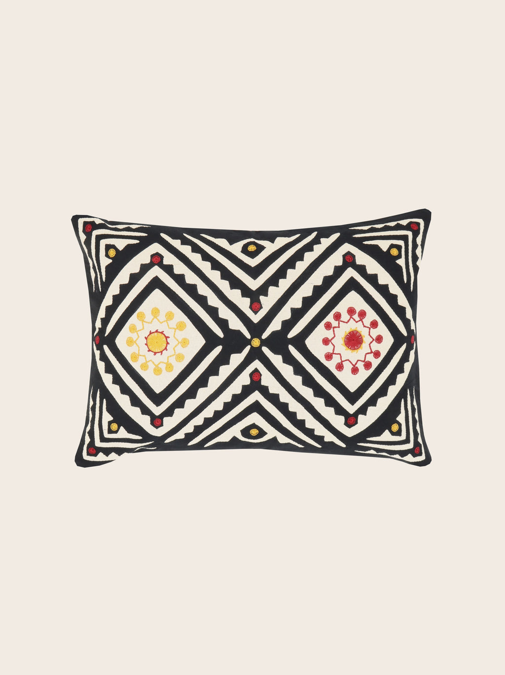 Leya cushion cover
