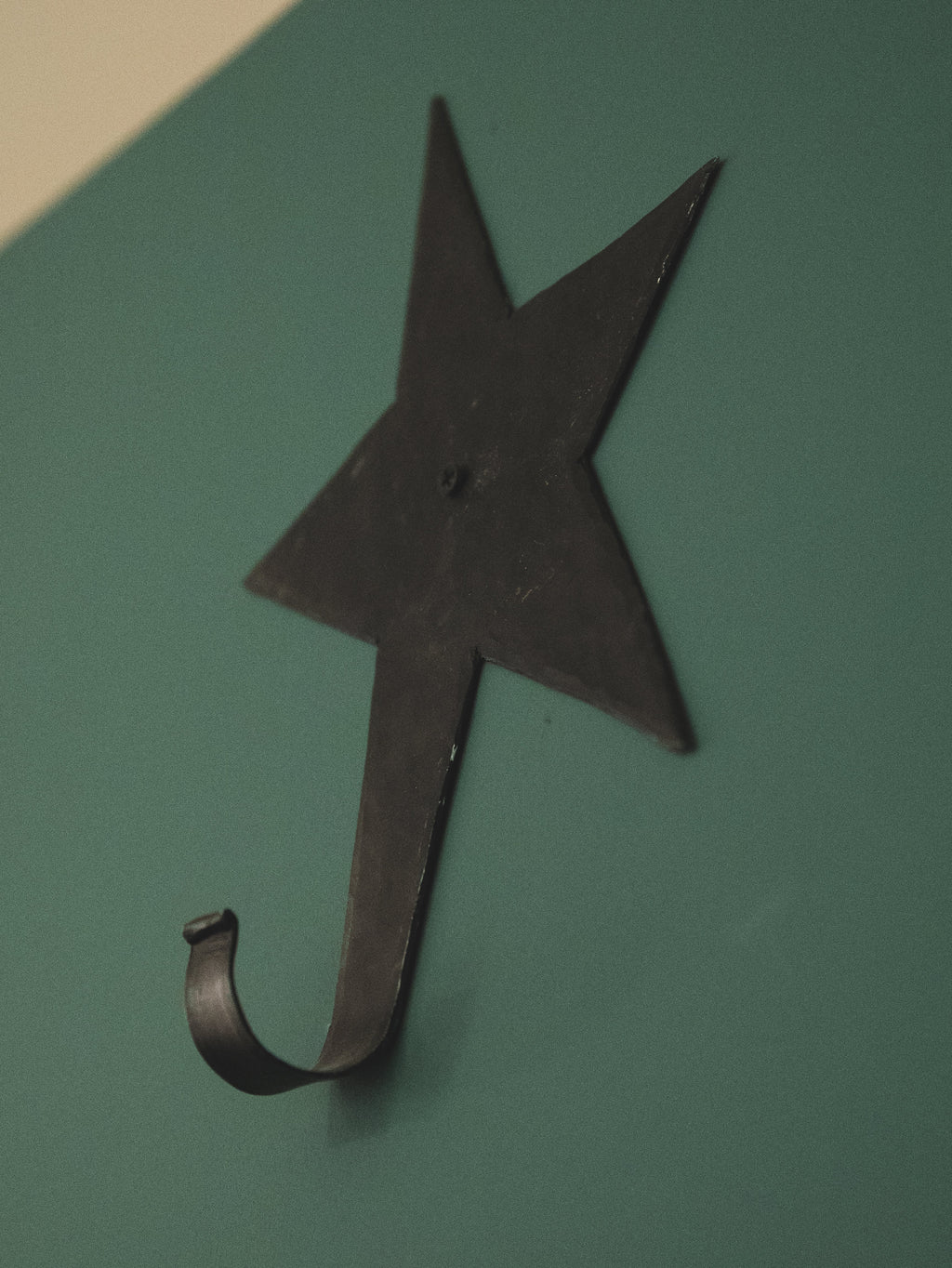 Nova Coat Hook